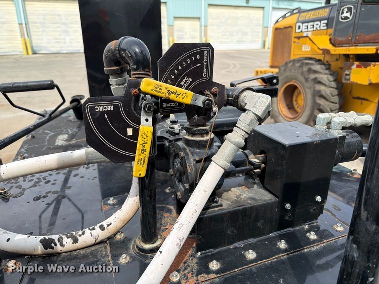image for item FT6299 2016 Stepp SBF-200 pothole patcher