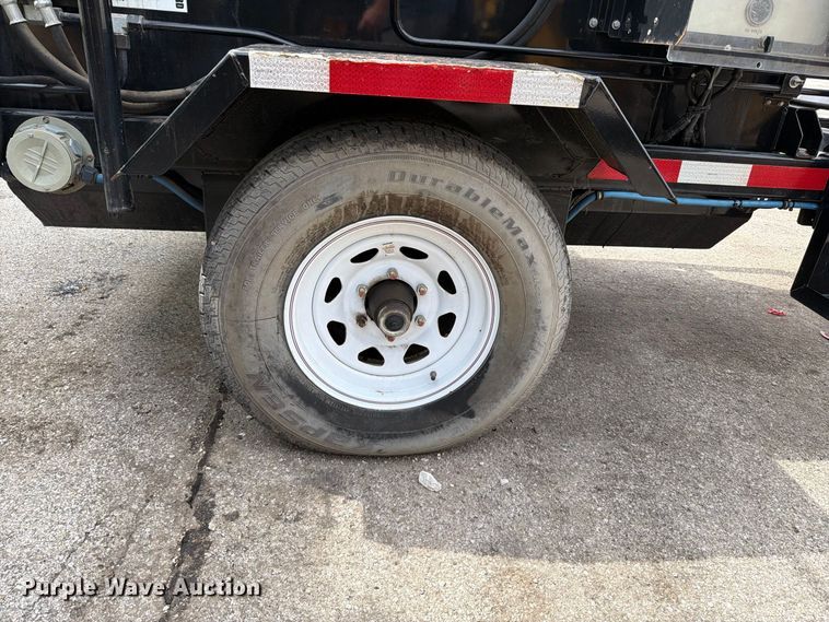 image for item FT6299 2016 Stepp SBF-200 pothole patcher
