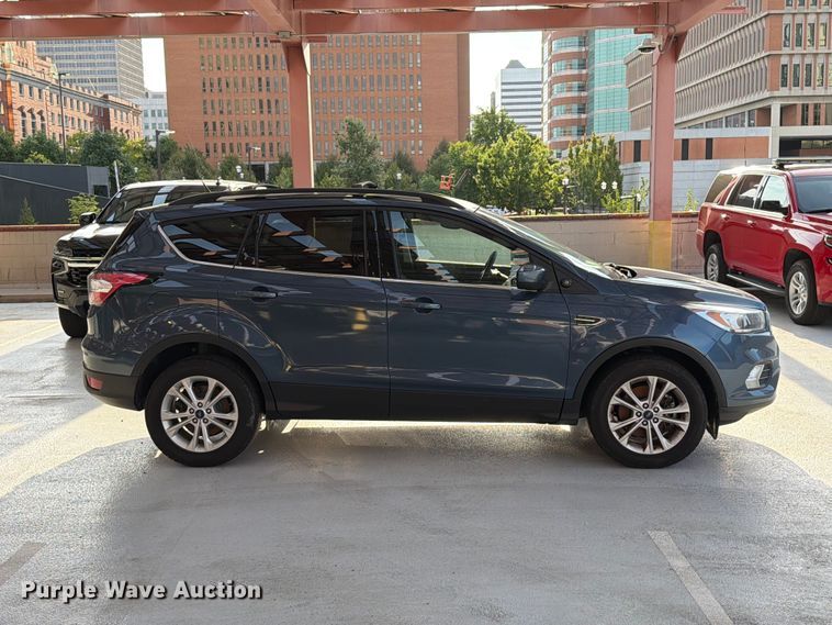 image for item FT6303 2018 Ford Escape SE SUV
