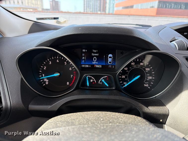 image for item FT6303 2018 Ford Escape SE SUV