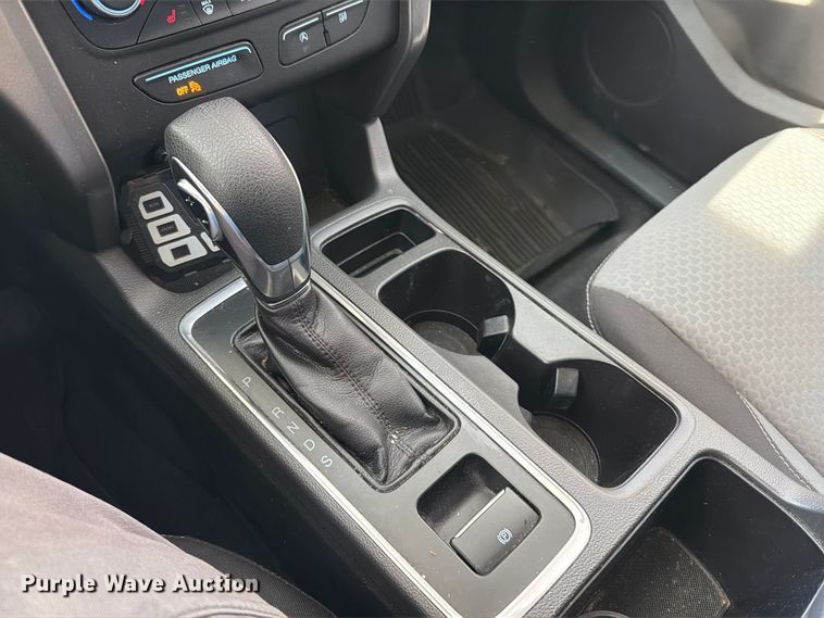 image for item FT6303 2018 Ford Escape SE SUV