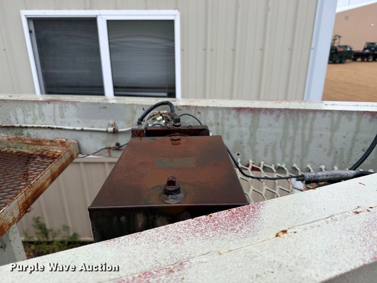 image for item FT6712 1975 Six JW equipment trailer