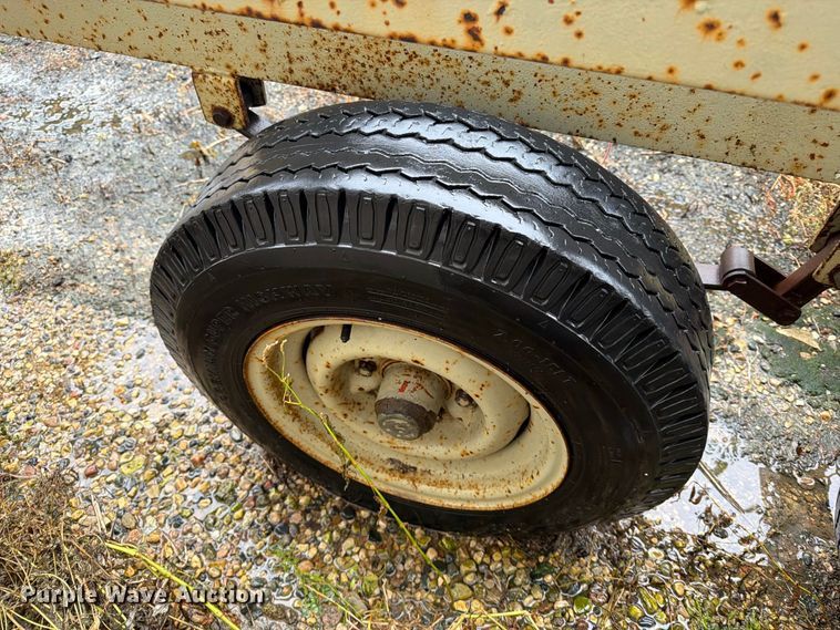 image for item FT6712 1975 Six JW equipment trailer