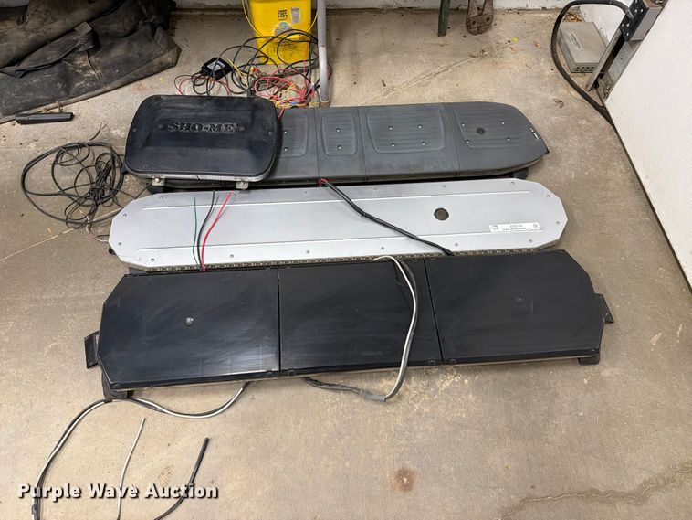 image for item FT6716 (4) light bars