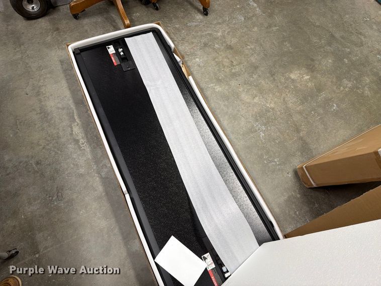 image for item FT6717 (2) bed covers