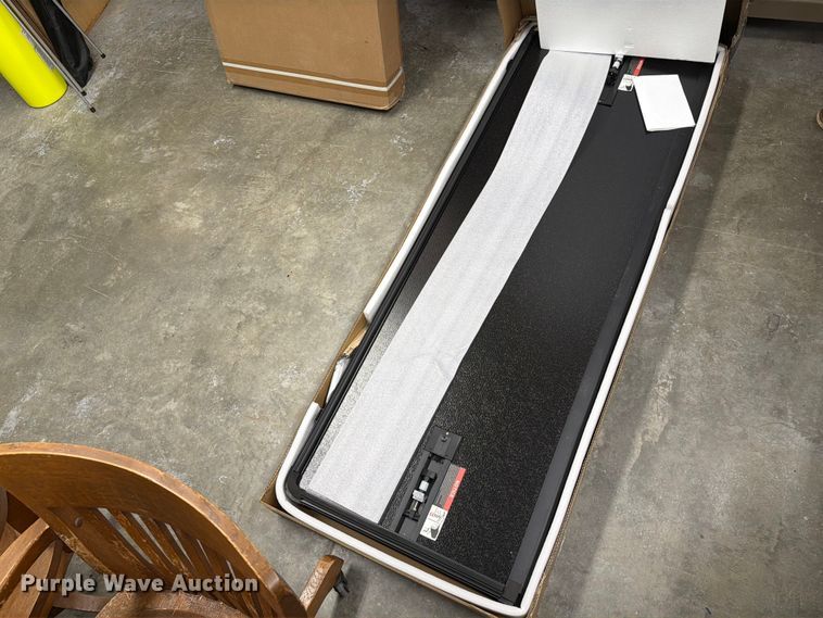 image for item FT6717 (2) bed covers