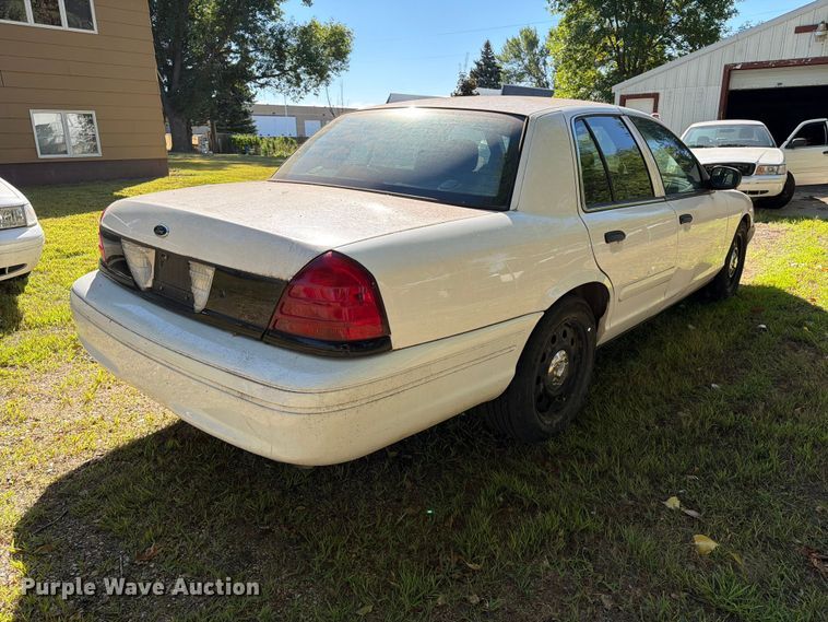 image for item FT6720 2008 Ford Crown Victoria Police Interceptor 