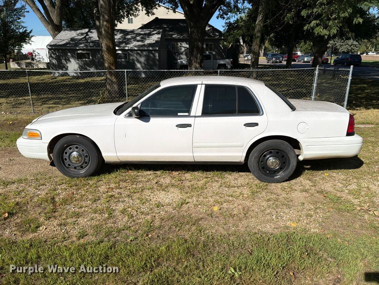 image for item FT6720 2008 Ford Crown Victoria Police Interceptor 