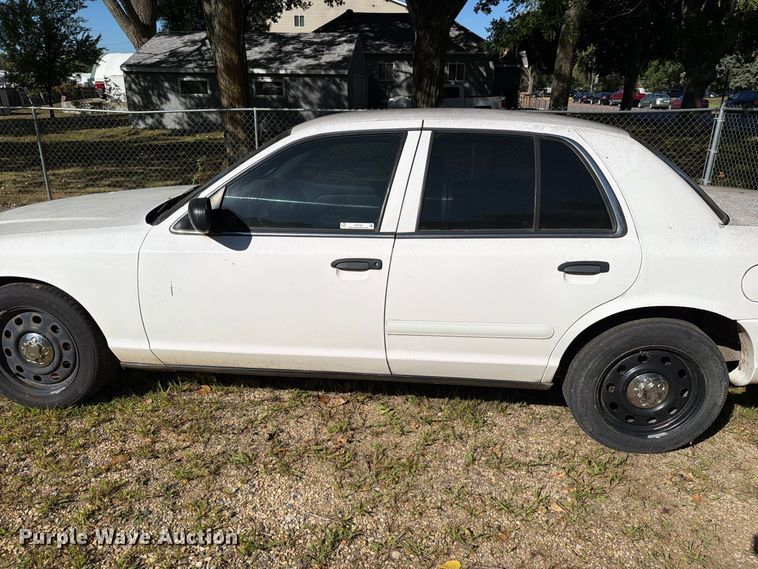 image for item FT6720 2008 Ford Crown Victoria Police Interceptor 