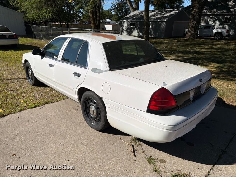 image for item FT6722 2006 Ford Crown Victoria Police Interceptor 