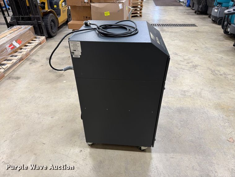 image for item FT6723 BOFA AD1000 IQ fume extractor