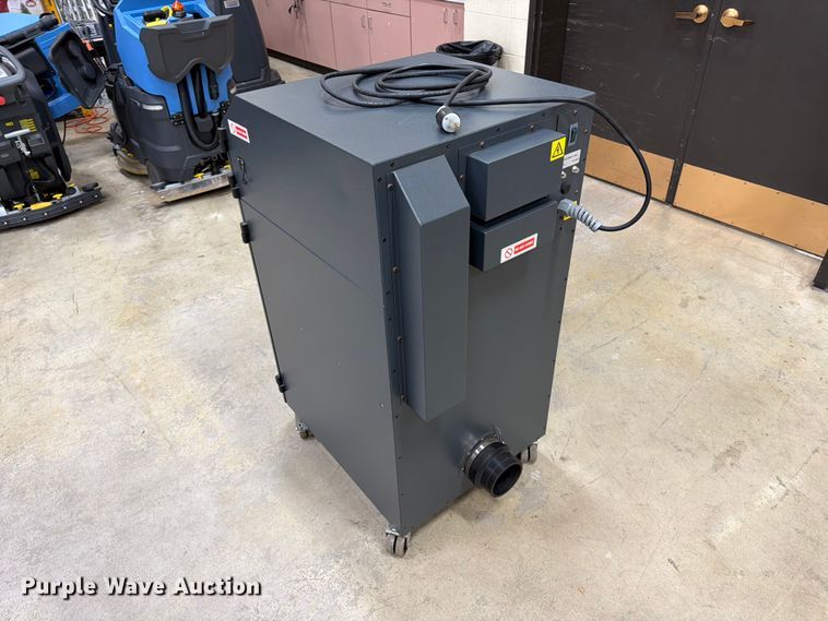 image for item FT6723 BOFA AD1000 IQ fume extractor
