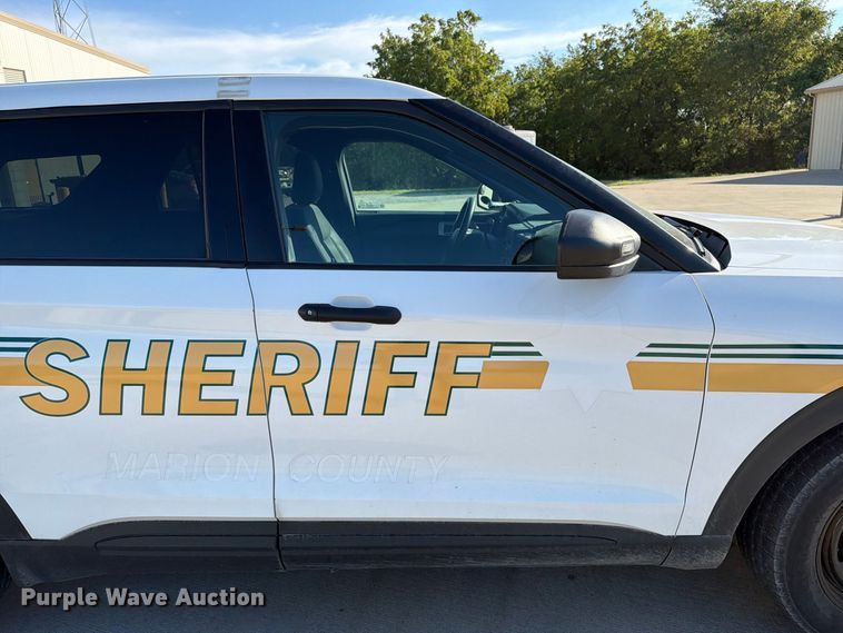 image for item FT8018 2022 Ford Explorer Police Interceptor SUV