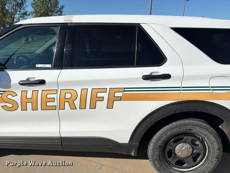 image for item FT8018 2022 Ford Explorer Police Interceptor SUV