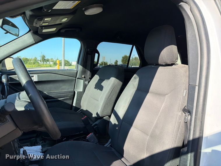 image for item FT8018 2022 Ford Explorer Police Interceptor SUV