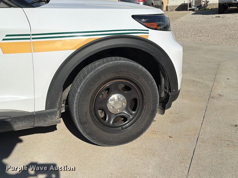 image for item FT8018 2022 Ford Explorer Police Interceptor SUV