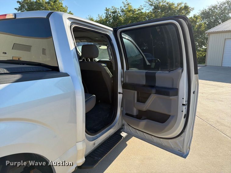 image for item FT8019 2018 Ford F150 Police Interceptor Crew Cab pickup truck