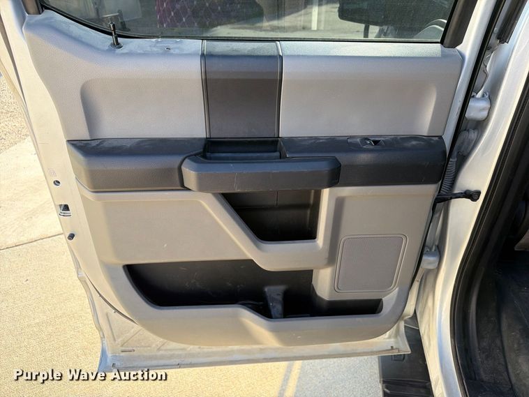 image for item FT8019 2018 Ford F150 Police Interceptor Crew Cab pickup truck