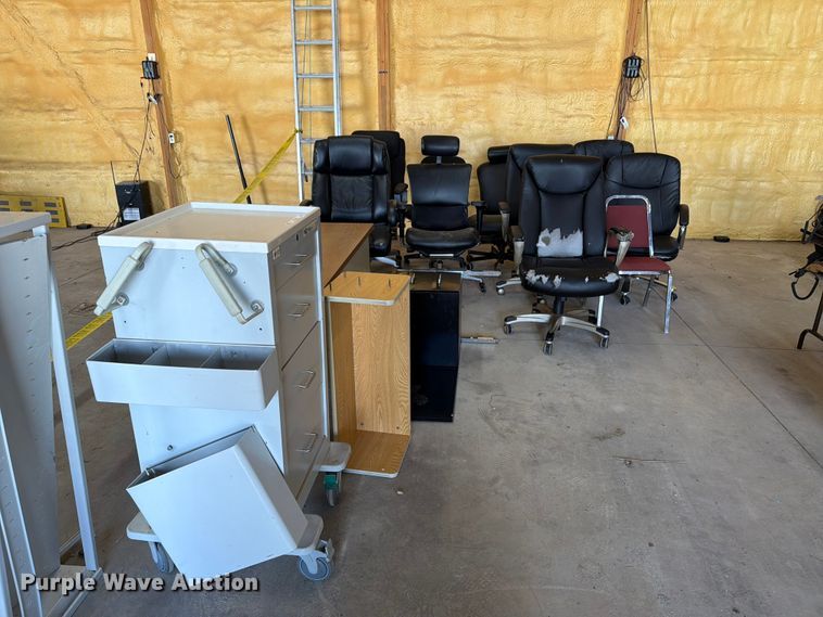 image for item FT8025 Office Furniture