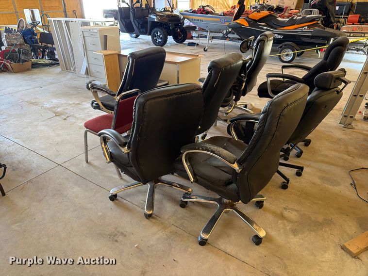image for item FT8025 Office Furniture