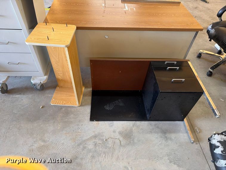 image for item FT8025 Office Furniture