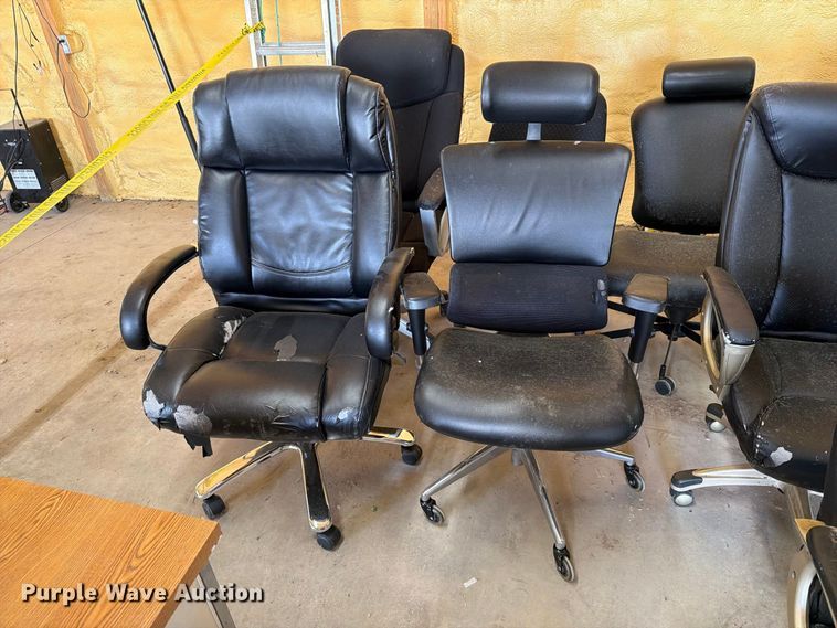 image for item FT8025 Office Furniture