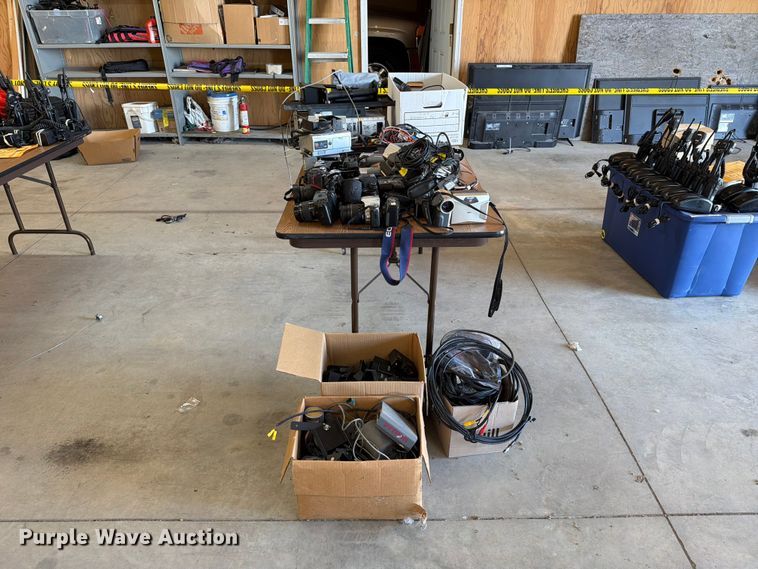 image for item FT8029 Assorted Cameras and Electronics