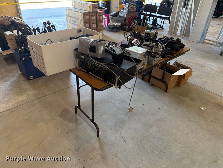 image for item FT8029 Assorted Cameras and Electronics