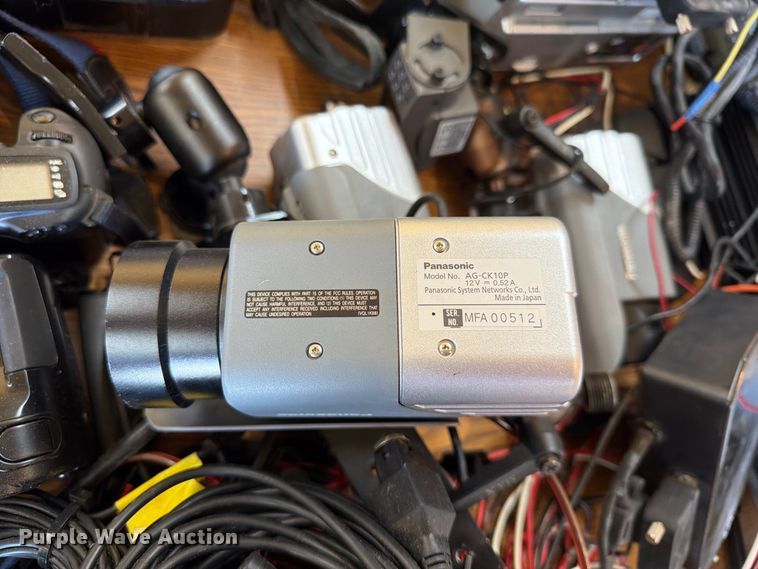 image for item FT8029 Assorted Cameras and Electronics