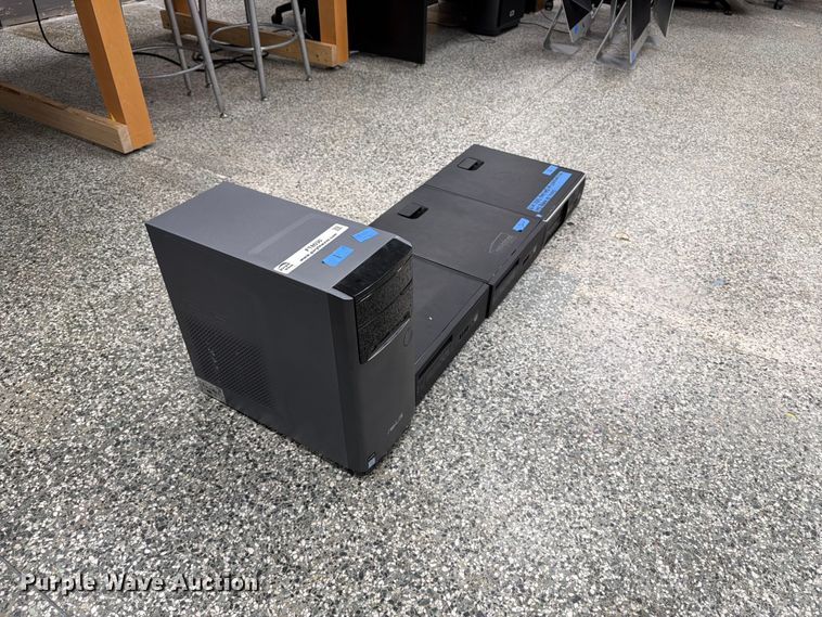 image for item FT8030 (4) computers
