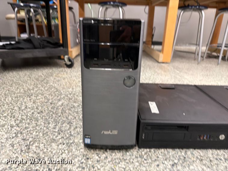 image for item FT8030 (4) computers