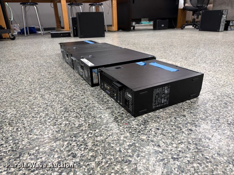 image for item FT8035 (4) computers