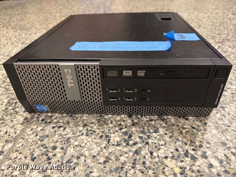 image for item FT8035 (4) computers
