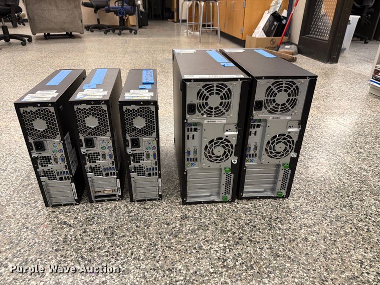 image for item FT8036 (5) HP computers