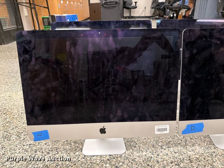 image for item FT8038 (4) Apple all-in-one desktop computers