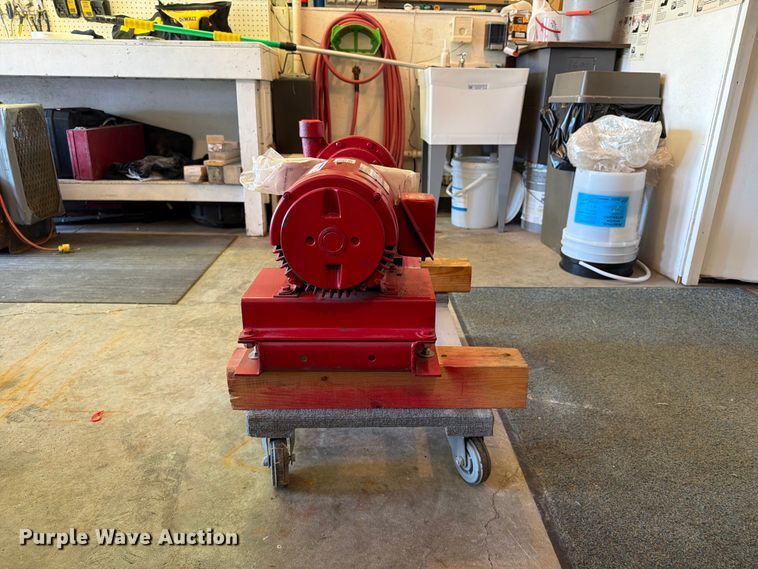 image for item FT8040 2006 Bell and Gossett centrifugal pump