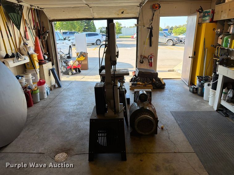 image for item FT8041 Shop tools