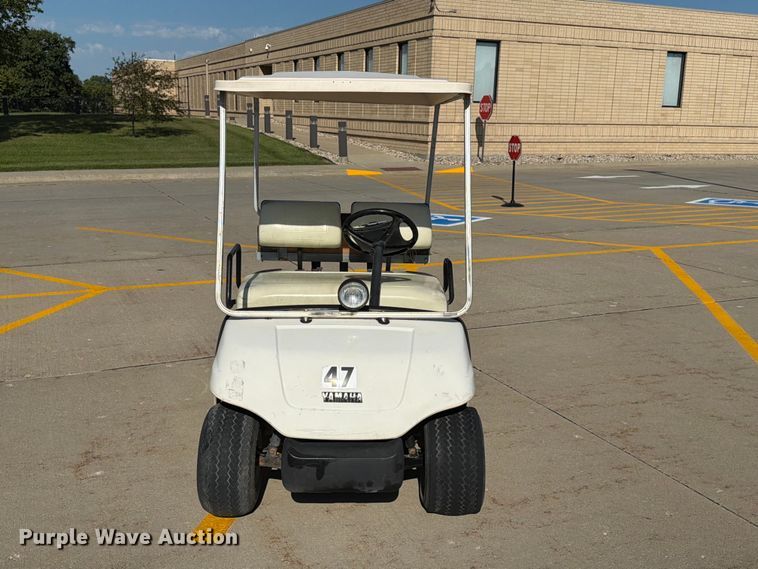 image for item FT8045 1997 Yamaha G16A golf cart