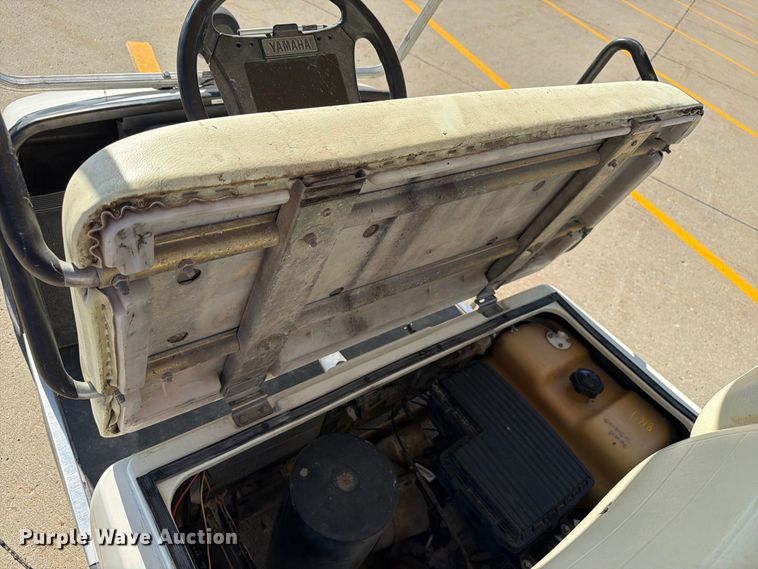 image for item FT8045 1997 Yamaha G16A golf cart