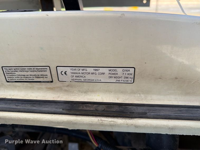 image for item FT8045 1997 Yamaha G16A golf cart