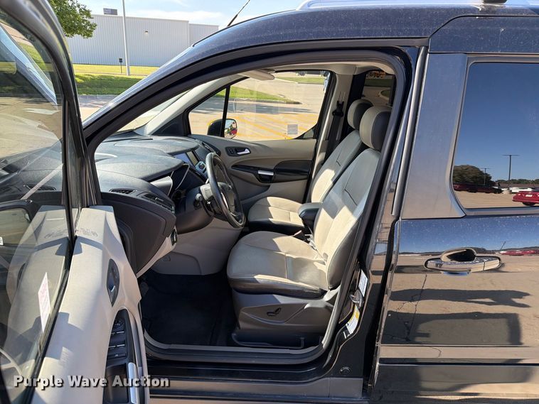 image for item FT8046 2015 Ford Transit Connect van