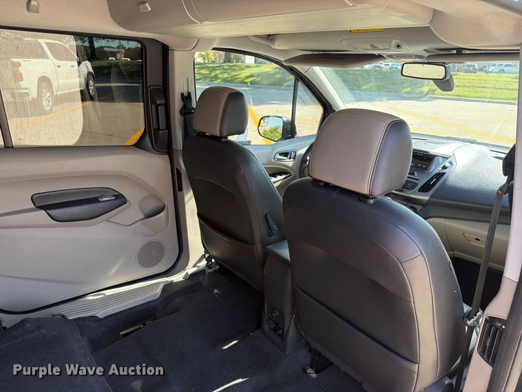image for item FT8046 2015 Ford Transit Connect van
