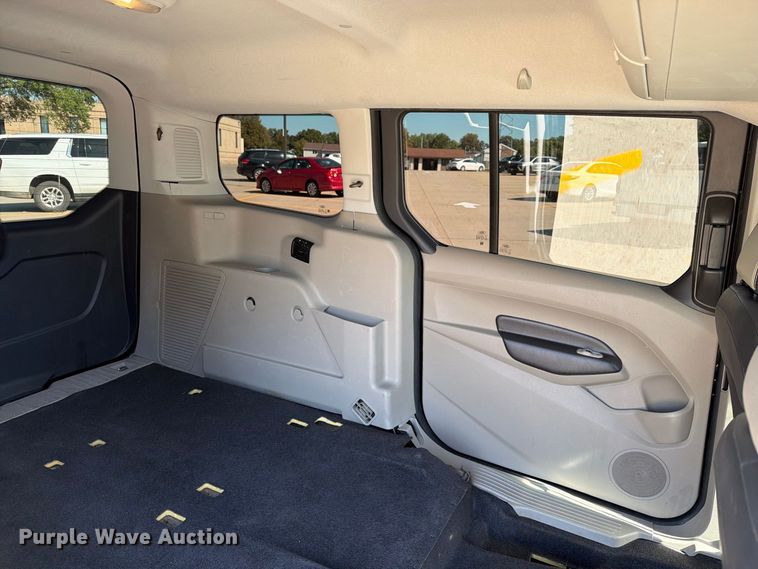 image for item FT8046 2015 Ford Transit Connect van