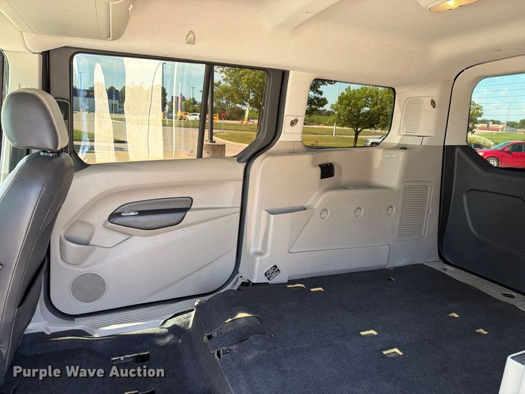 image for item FT8046 2015 Ford Transit Connect van