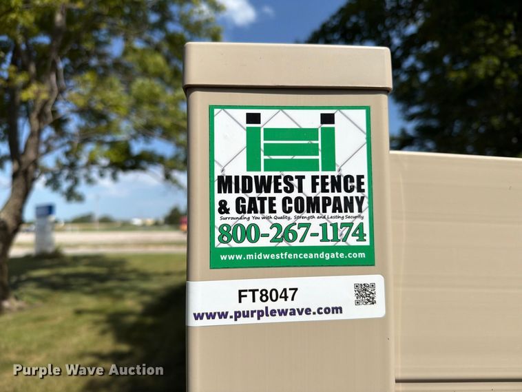 image for item FT8047 Approximately 240' of vinyl fencing