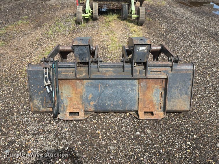 image for item FT8050 Bobcat 66 GNDL BKT GRPL skid steer grapple bucket