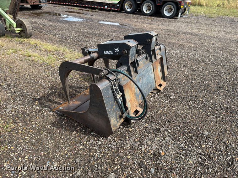 image for item FT8050 Bobcat 66 GNDL BKT GRPL skid steer grapple bucket