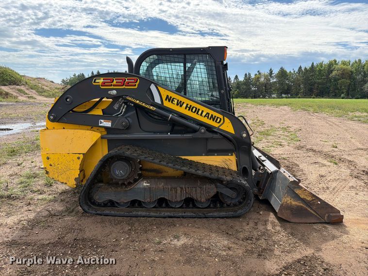 image for item FT8051 2019 New Holland C232 tracked skid steer loader