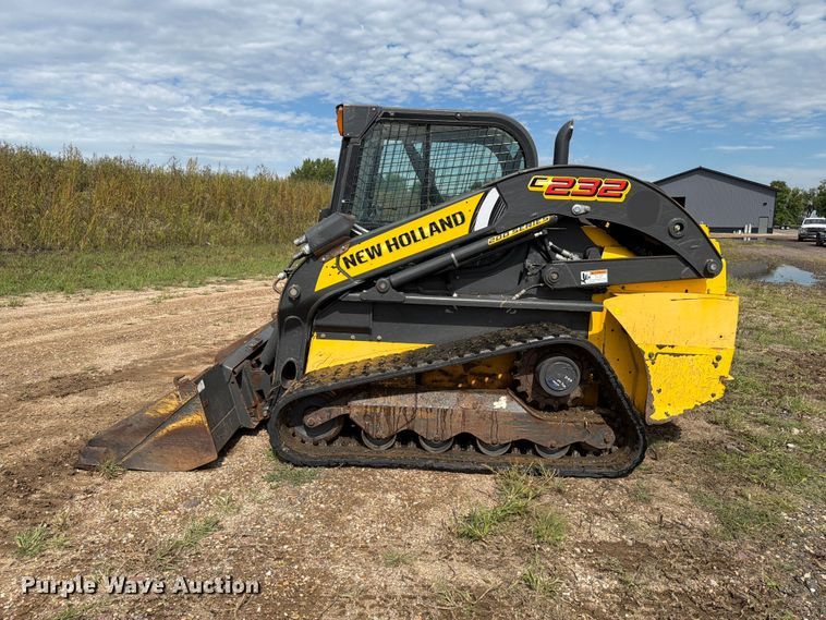 image for item FT8051 2019 New Holland C232 tracked skid steer loader