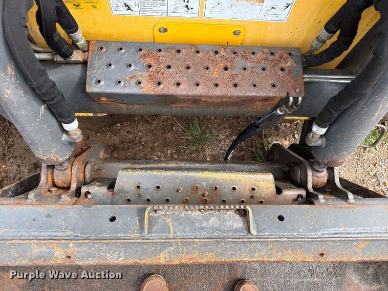 image for item FT8051 2019 New Holland C232 tracked skid steer loader